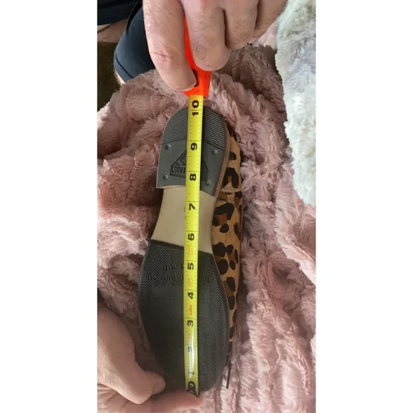 John Fluevog Leopard Print Hair Radio's Women's 8 - Picture 9 of 15